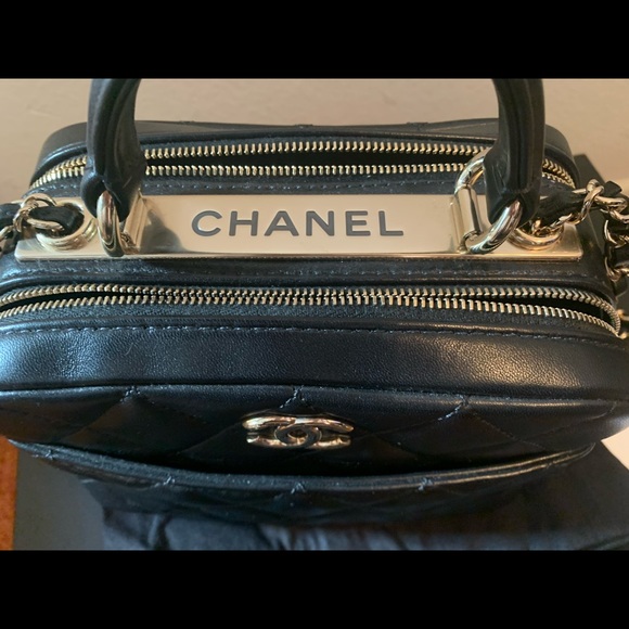 Chanel Small Bowling Bag - Picture 2 of 12